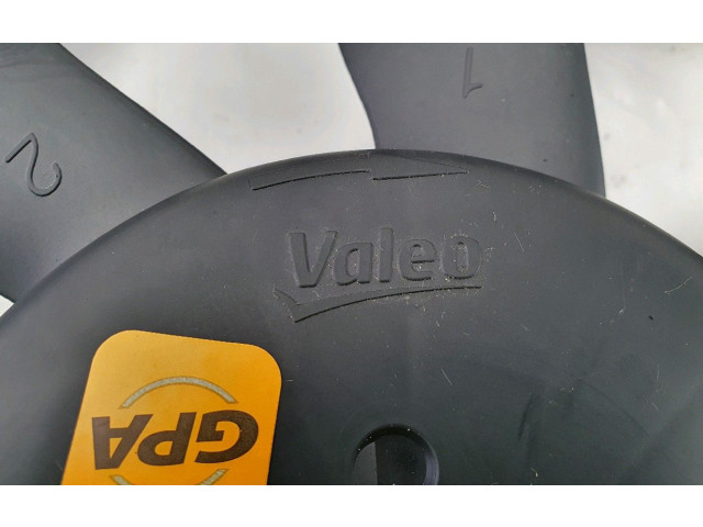 Вентилятор радиатора     214810845R, A0-1598P    Renault Clio V 