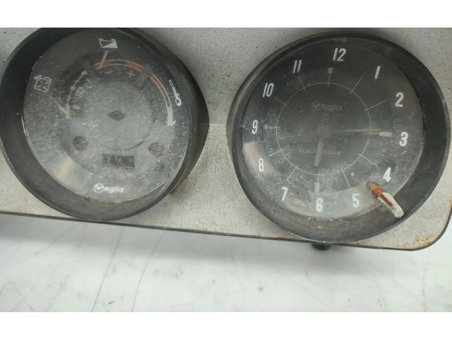 Přístrojová deska Peugeot 304 2020 N.V, 149055KM