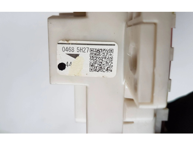 Блок предохранителей 8565A370, 04685H27 Mitsubishi L200