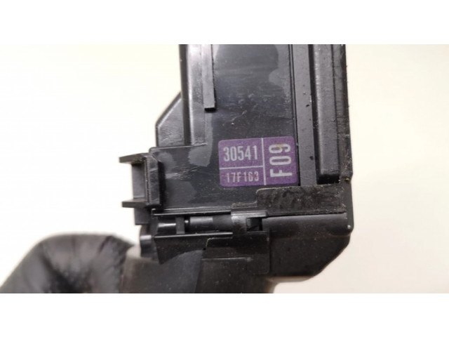 Ручка стеклоочистителей