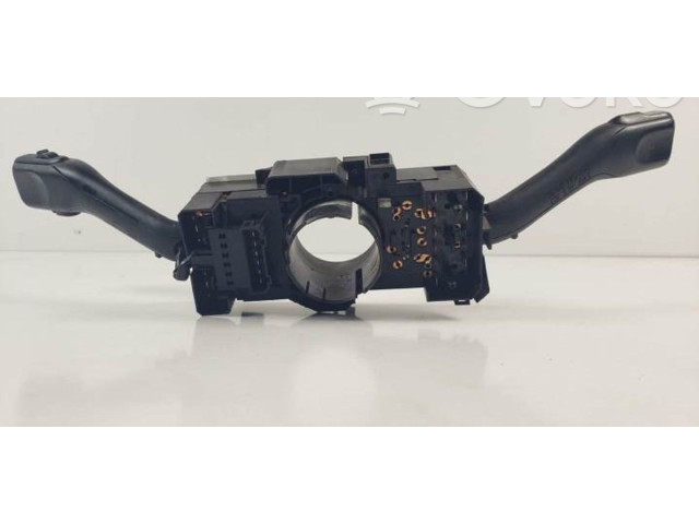 Поршень Ручка поворотов/ фонарей ASY 8L0953513G Skoda Fabia Mk1 (6Y)