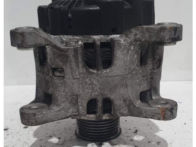 Генератор    Renault Clio III