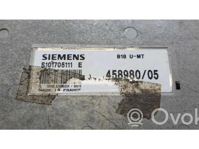 Řídící jednotka S101705111E Volvo 440 1990