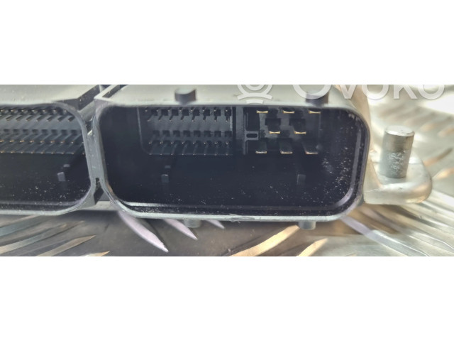 Řídící jednotka 06G906022A, 0261201137   Volkswagen Caddy 2006