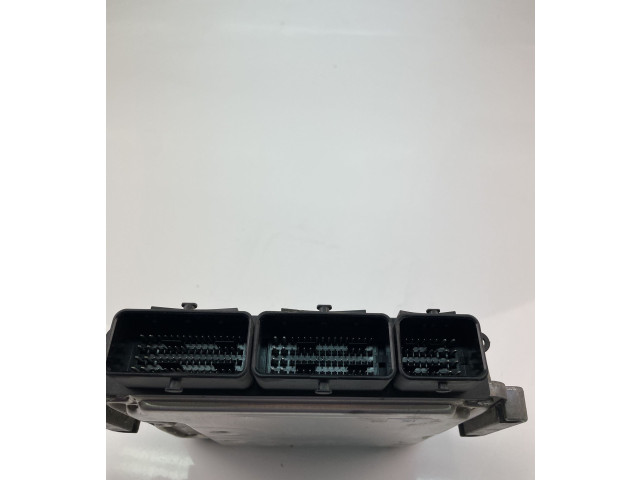 Řídící jednotka 237104376R, 0281030899 Renault Captur 2015