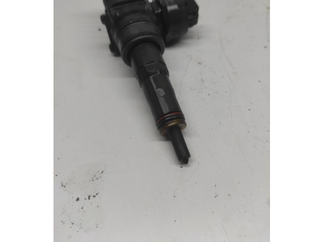 Vstřikovač 038130073BN   Volkswagen Caddy    Bls 