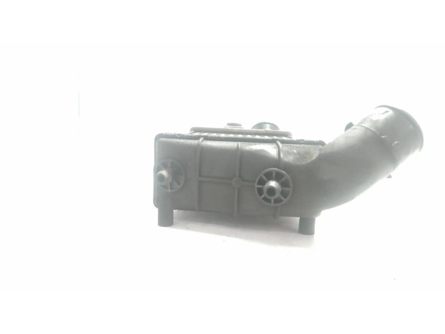Интеркулер INTERCOOLER Alfa Romeo GT 1.9