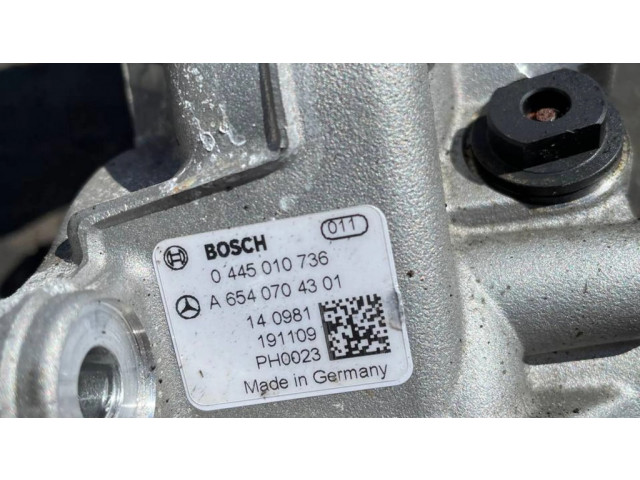 Vstřikovač A6540704301, 0445010736 Mercedes-Benz E W213 pro naftový motor 2.2