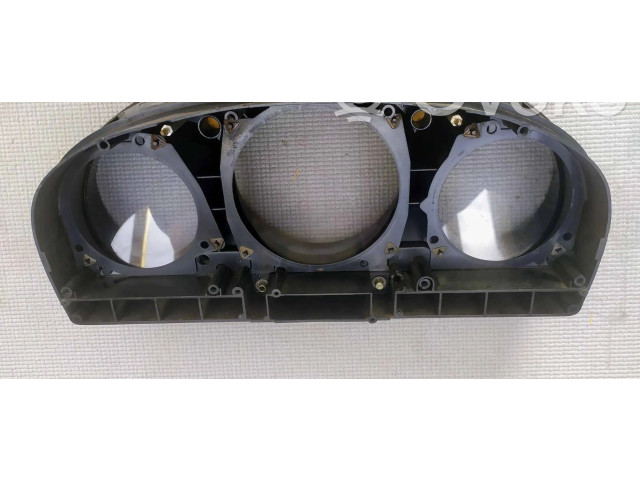 Přístrojová deska Mercedes-Benz S W116 1976 87001021