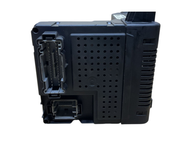 Pojistková skříňka 28062211, 30786476 Volvo XC90 2009