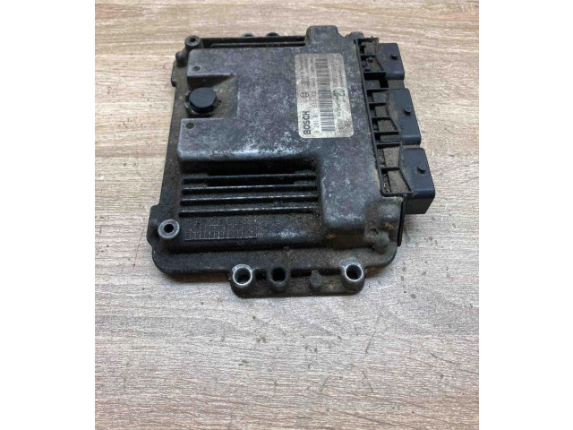 Řídící jednotka 8200391966, 0281011645 Renault Megane II 2006