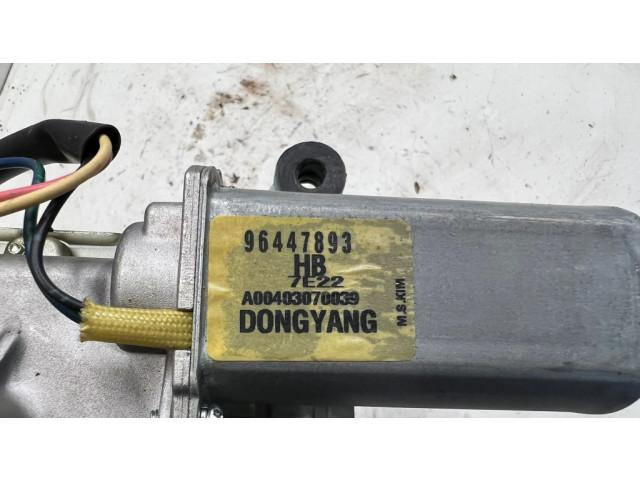 Механизм стеклоочистителя заднего стекла