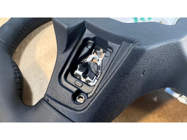 Volant BMW 4 G22 G23 G24 G26 2022 32308746691