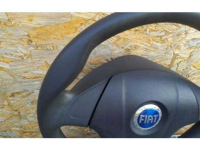 Volant Fiat Grande Punto 2009 QWERT