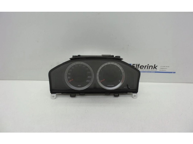 Панель приборов 36002599, 31270900   Volvo V70       