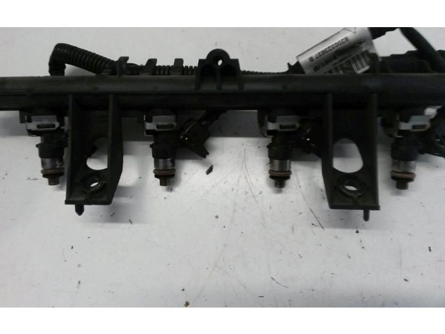 Форсунка Dacia Sandero D4F-F732