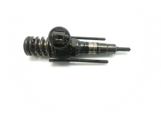 Форсунка 03G130073G Audi A3 S3 8P BMM