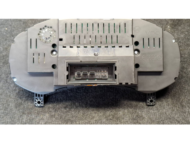 Панель приборов 1Z0920812D Skoda Octavia Mk2 (1Z)