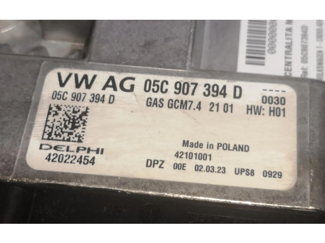 Блок управления двигателем ECU SLV05C907394D   Volkswagen Cross Polo   