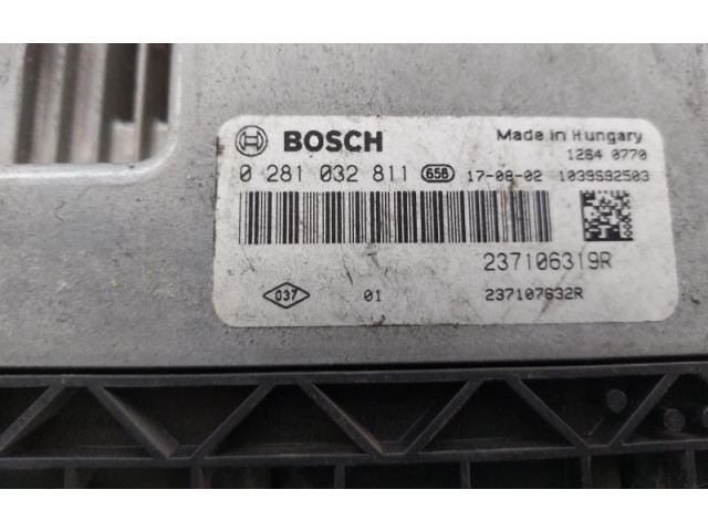 Блок управления двигателя 0281032811, 0281032811 Dacia Lodgy