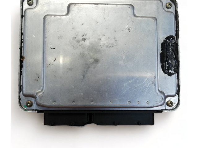 Блок управления двигателя 0281010133, 0281010133   Volkswagen New Beetle
