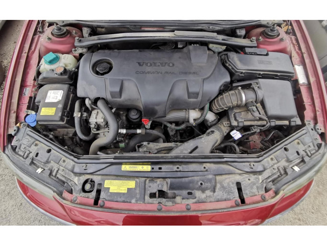 Генератор 8602714   Volvo V70      