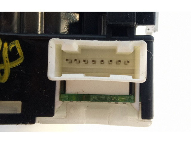 Ручка стеклоочистителей 25260EA000, E3-B4-22-1 Nissan Pathfinder R51