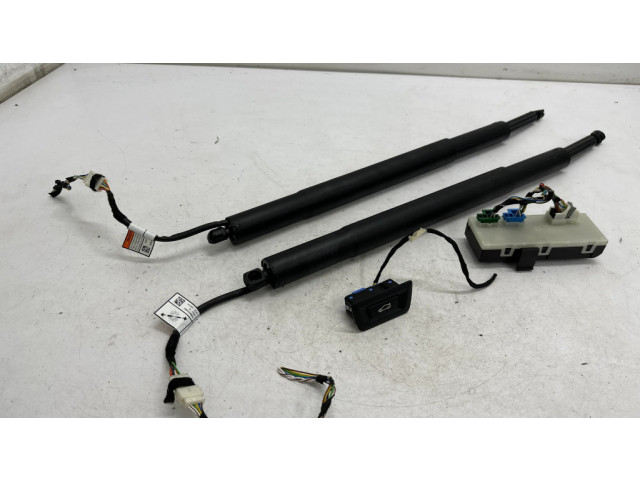 Комплект гидравлики задней крышки