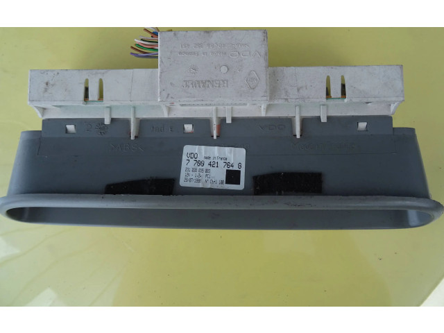 Дисплей 7700421764, 231020035003 Renault Twingo I