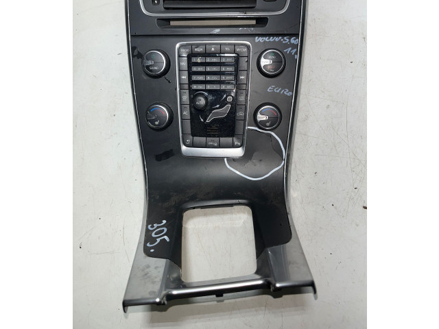 Блок управления климат-контролем 7330000 Volvo S60