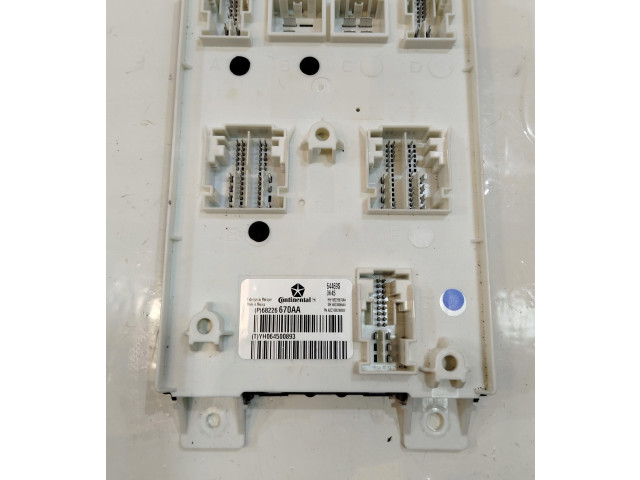 Блок комфорта 68226670AA Maserati Ghibli