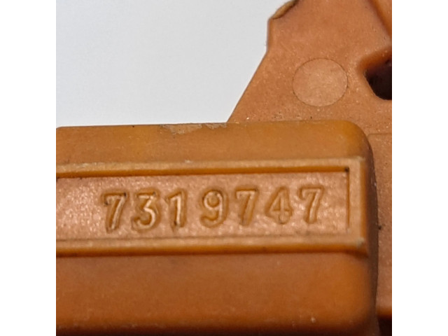 Форсунка CDH210, 7319747    Mitsubishi Lancer для бензинового двигателя  1.6