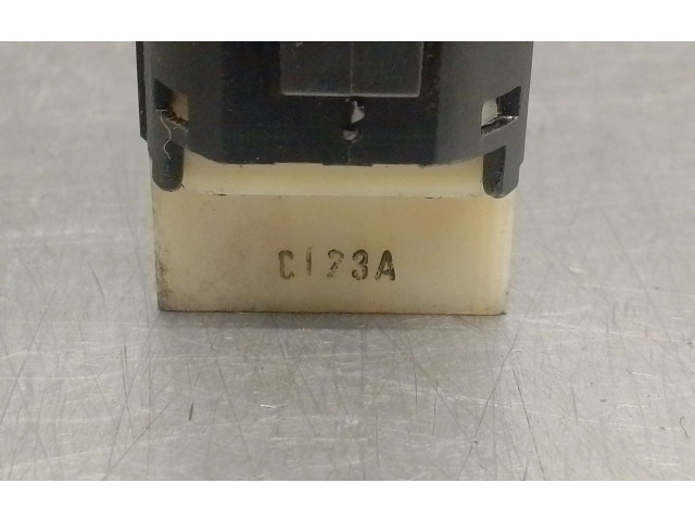 Ручка стеклоочистителей C123A SsangYong Korando