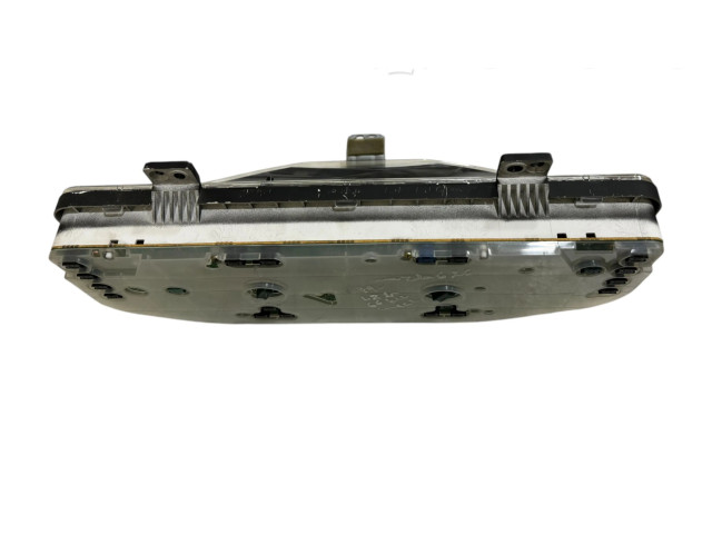 Панель приборов Mazda 626