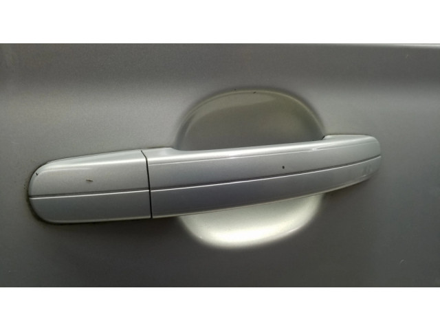 Задняя дверь