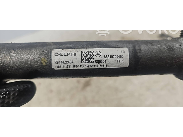 Vstřikovací lišta A6510700495, R9144Z240A Mercedes-Benz Vito Viano W639