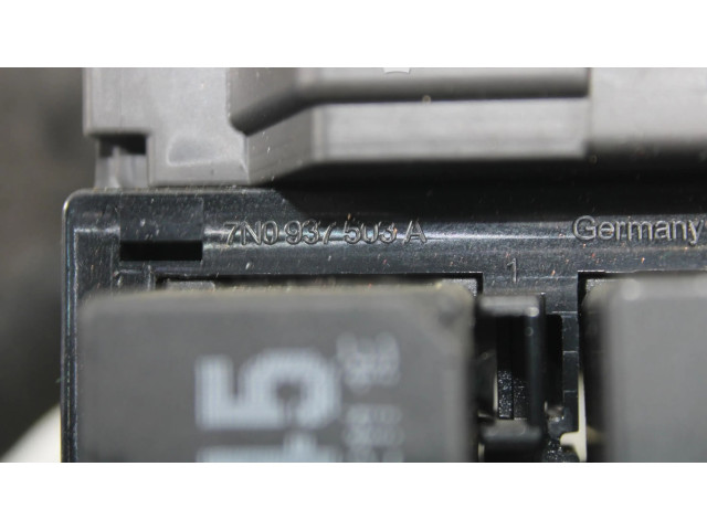 Модуль управления BSM 3AA937087F   Volkswagen Passat Alltrack