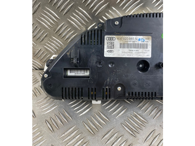 Přístrojová deska Audi Q7 4L 2013 4L0920985N