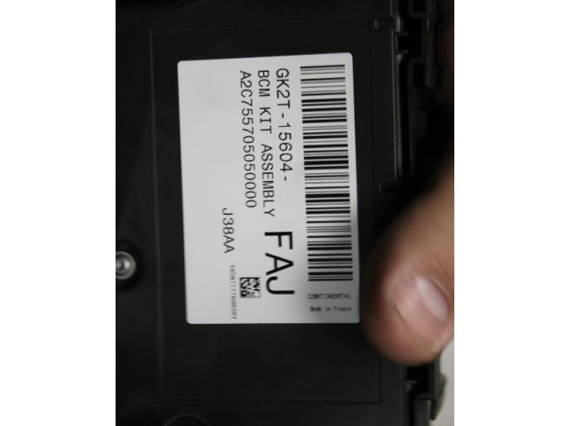 Блок предохранителей    Ford Transit Custom    