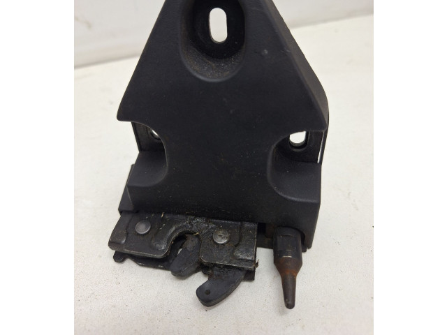 Замок багажника     Renault Trafic II (X83) 2002 - 2014 года