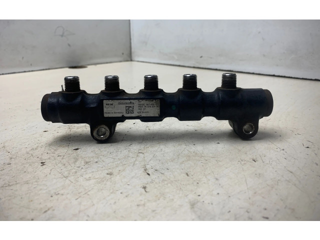 Топливная рампа 9654592680, 826011071 Citroen C5