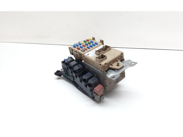 Блок предохранителей 81234SA300 Subaru Forester SG