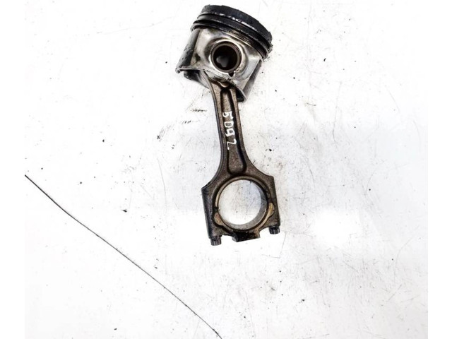  Поршень с шатуном    Volvo XC90  
