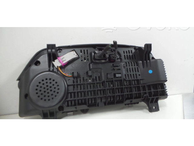 Панель приборов 4KE920795A Audi e-tron