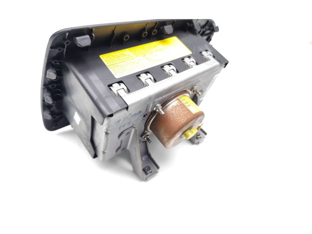 Подушка безопасности пассажира MN123965ZZ, Z02702110P3P Mitsubishi L200