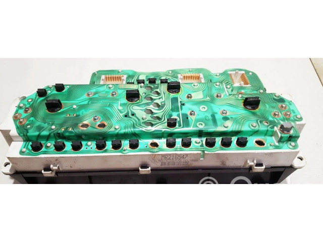 Панель приборов MR216547, 157370-6781 Mitsubishi Galant