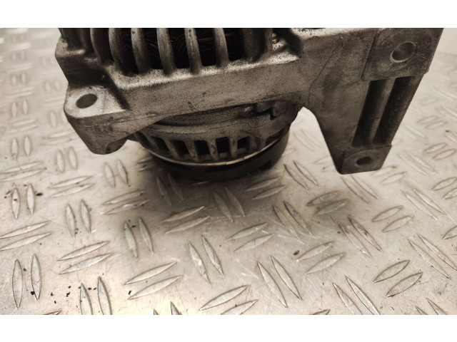 Генератор 8676498, 0124525029   Volvo V70      