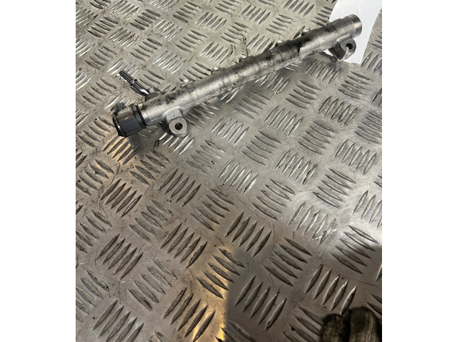 Топливная рампа 31303612   Volvo XC90  