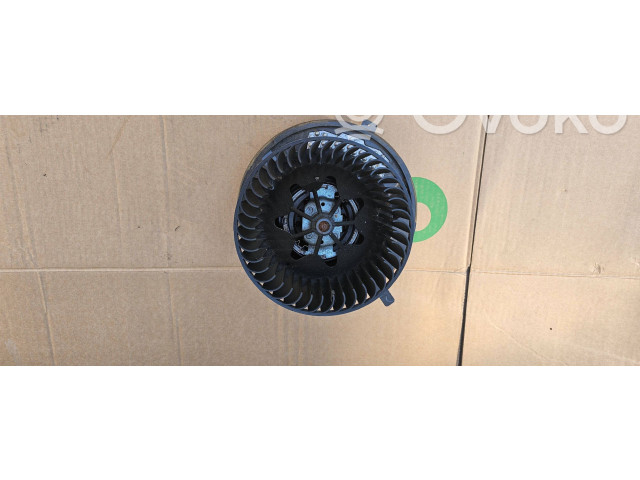 Вентилятор печки 1k1820015l Audi Q3 8U