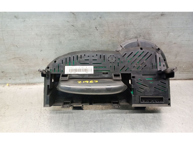 Панель приборов 8200725329, 8200725329 Renault Twingo II